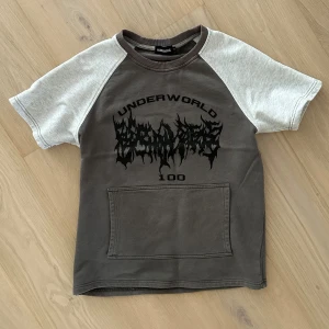 Reckless Scholars Washed T-shirt  - Reckless Scholars tshirt, helt oanvänd Nypris 750