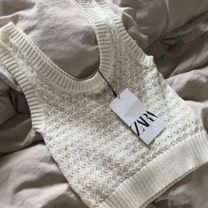 Linne - Ett gulligt linne från zara som aldrig kommit till användning, storlek xs 