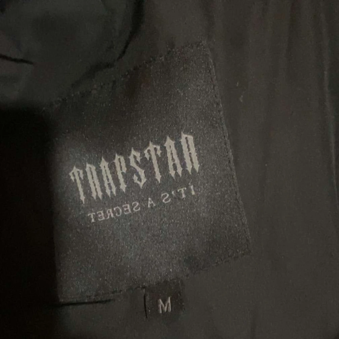 Svart pufferjacka från Trapstar - 91