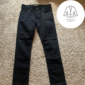 Jack & Jones jeans - Skick 8,5/10 nypris 700kr  Hör av er vid frågor!