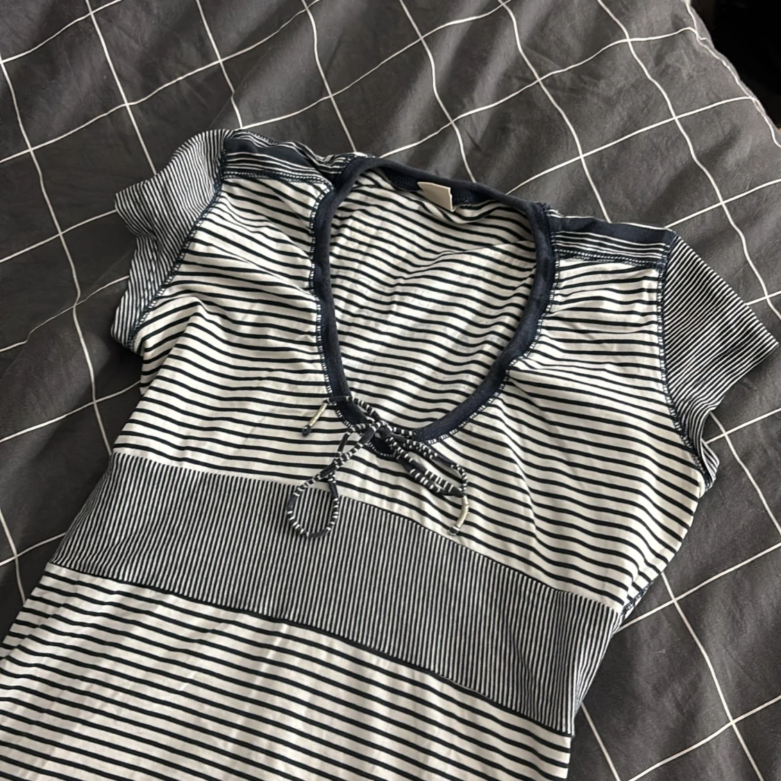 Randig kortärmad topp från Replay - 2