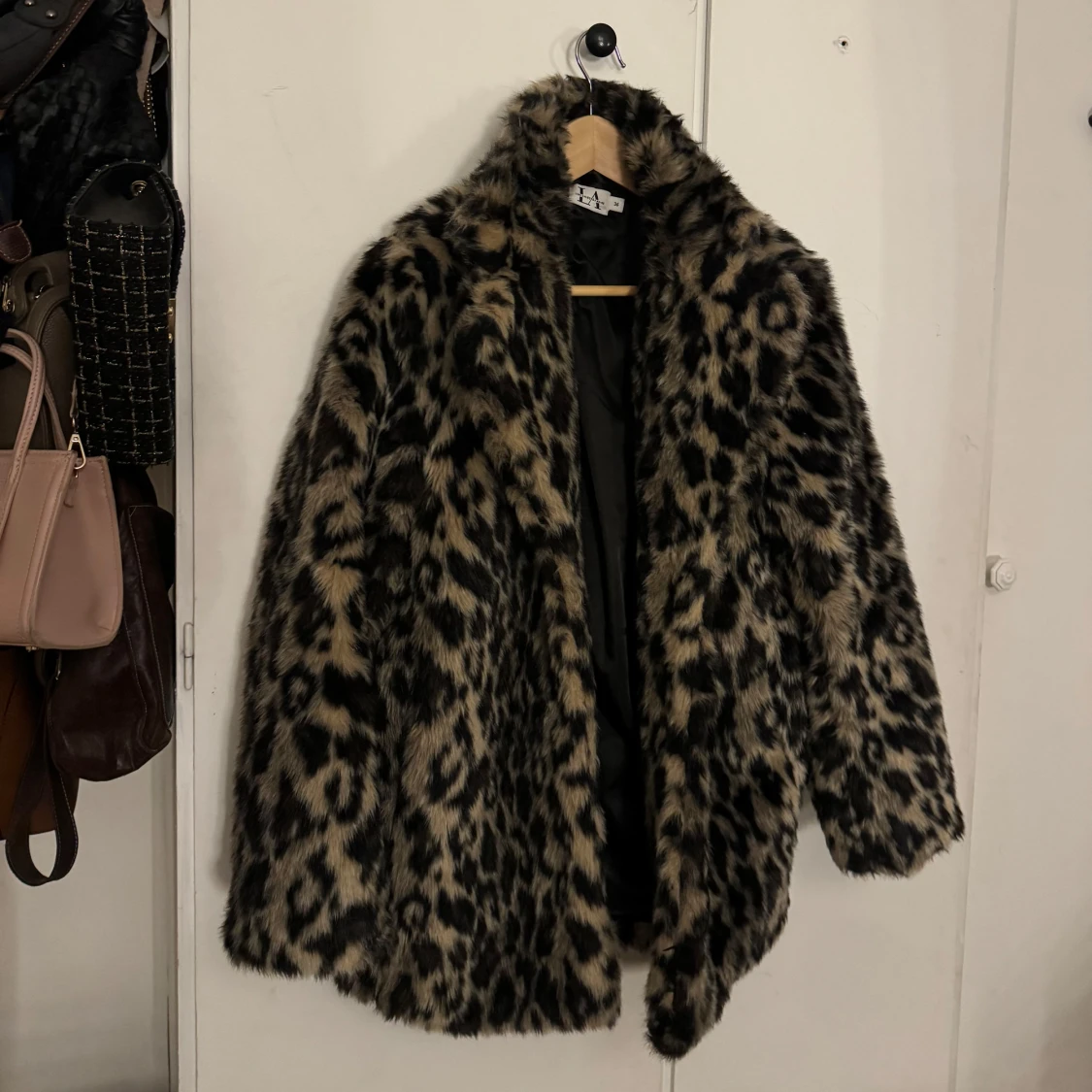  Leopard jacka ifrån LA