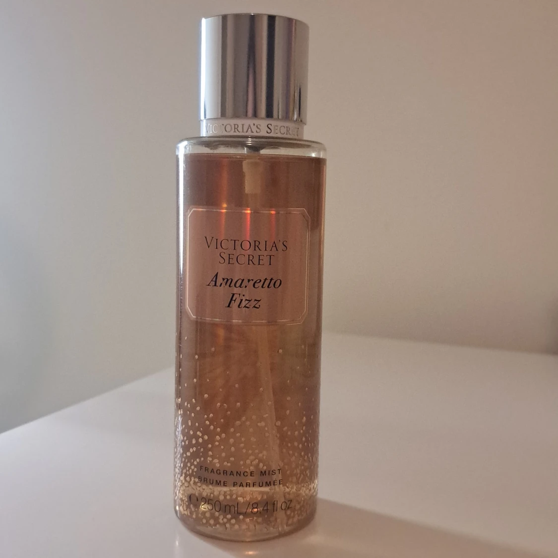 Amaretto Fizz ,Victoria's Secret, body mist.