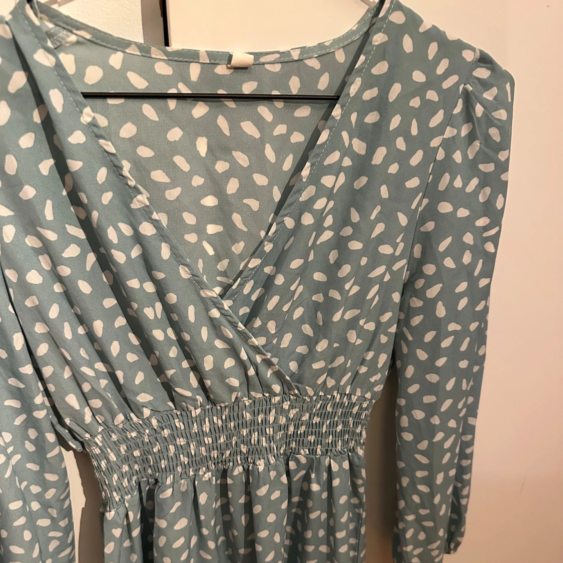 Grön klänning  - 3