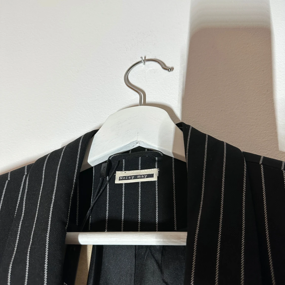 Svart randig kavaj från Rosy Boy - 3