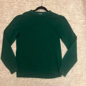 Grön tröja från These Glory Days - Snygg stickad tröja från These glory days, strl L