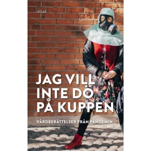 Jag vill inte dö på kuppen (bok, danskt band) - Vårvintern 2020 briserade coronabomben. Vården är van vid akuta lägen, tvära kast och intensiva arbetspass. Men detta liknade inte något någon varit med om tidigare. Ett virus som ingen visste hur det betedde sig och där folk blev allvarligt sjuka och alltför många dog. Vårdpersonalen kastades rakt in i covidvården i ovisshet, maratonpass och inte alltid med rätt skyddsutrustning. Hur påverkade det dem? Här är deras berättelser ett dokument inifrån vården med artiklar tidigare publicerade i Vårdfokus.     Format Danskt band   Omfång 150 sidor   Språk Svenska   Förlag Bokförlaget Atlas   Utgivningsdatum 2022-05-13   Medverkande Michelle Wahrolén   ISBN 9789174450330  