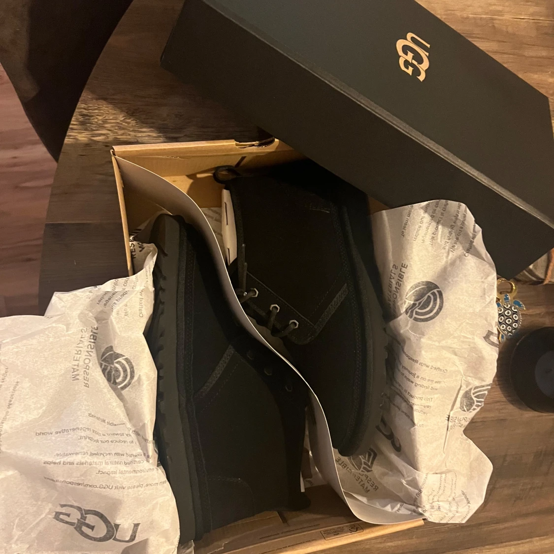 Svarta Neumel Boots från UGG