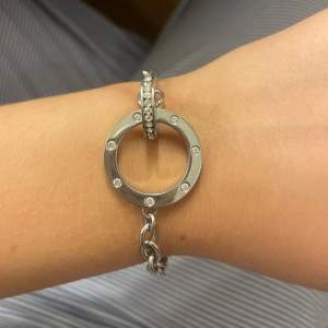 Edblad armband i silver, säljer pga använder inte silver❤️ Ny skick!ordinarie pris 349kr