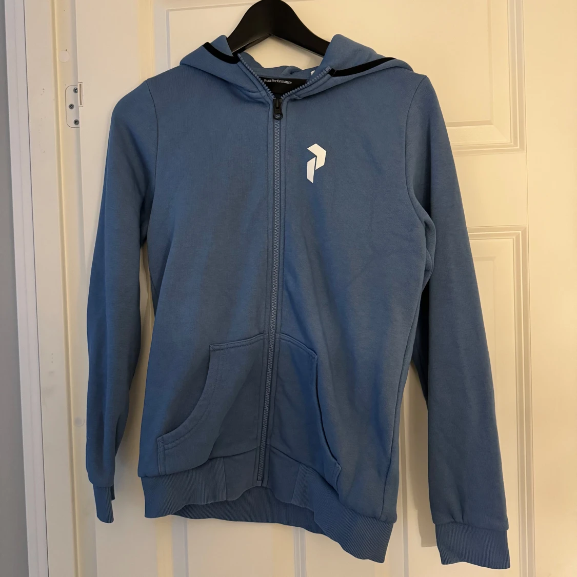 Peak performance zip tröja 