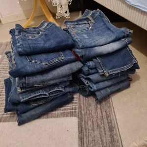 Jeans (charity) - All pengar dras till välgörenhet