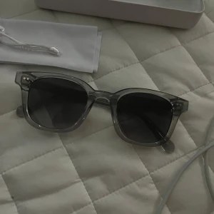 Chimi 02 - Ett par helt nya chimi 02 grey