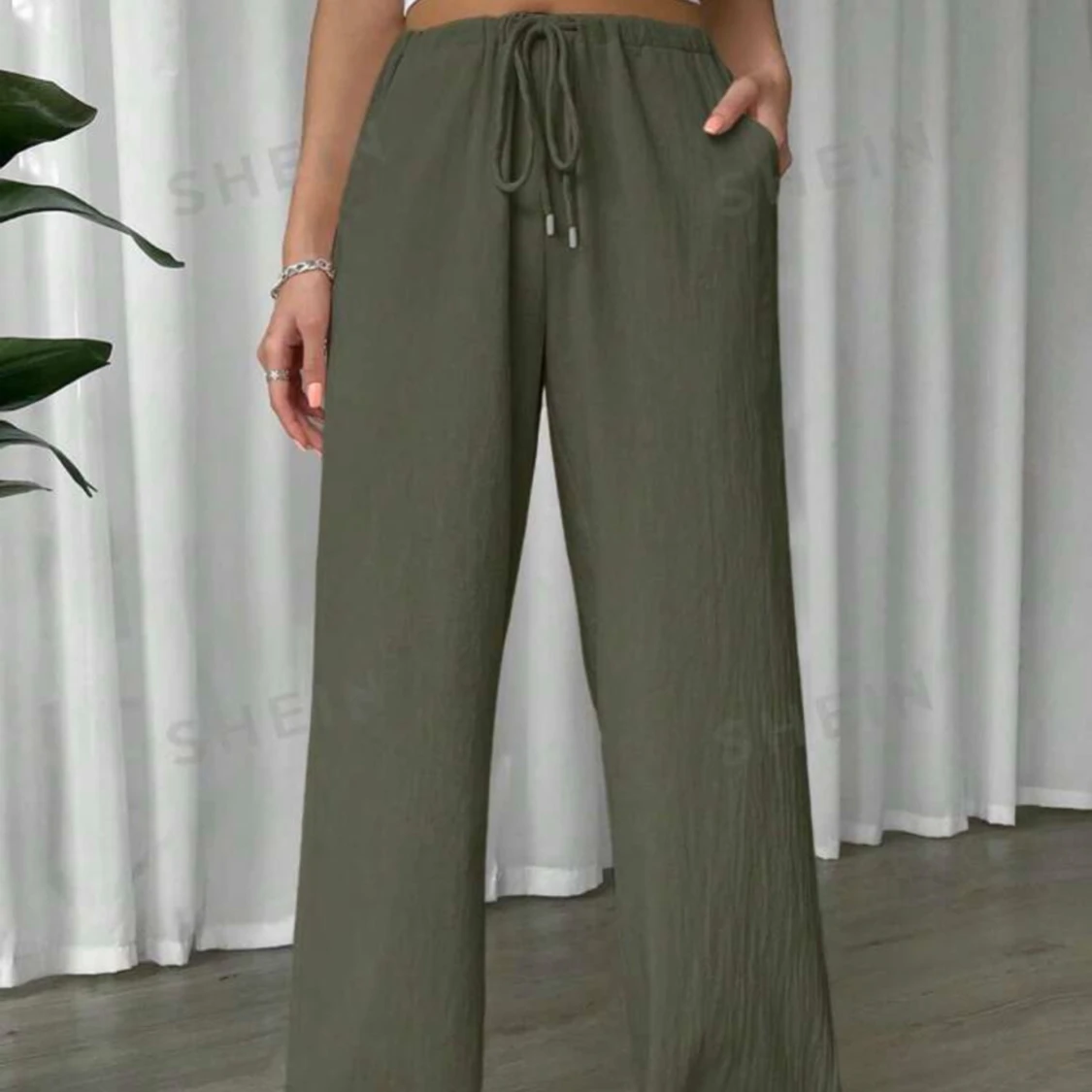 Beigea & gröna linnebyxor - 90