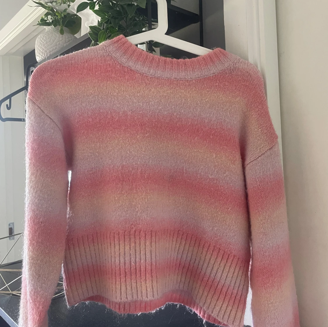 Riktigt fin ”rosa” stickad tröja💓