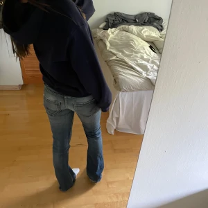 Vintage jeans - Lågmidjade vintage jeans med bootcut