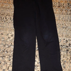 Mjukis - Jätte fina mjukis byxor skriv till mig för fler frågor 🤗 men d är barn storlek i 150