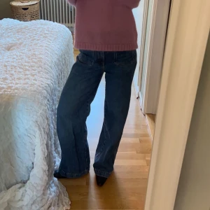 Arket jeans - Snygga jeans från arket i i modellen Lupine, strl 38 💗