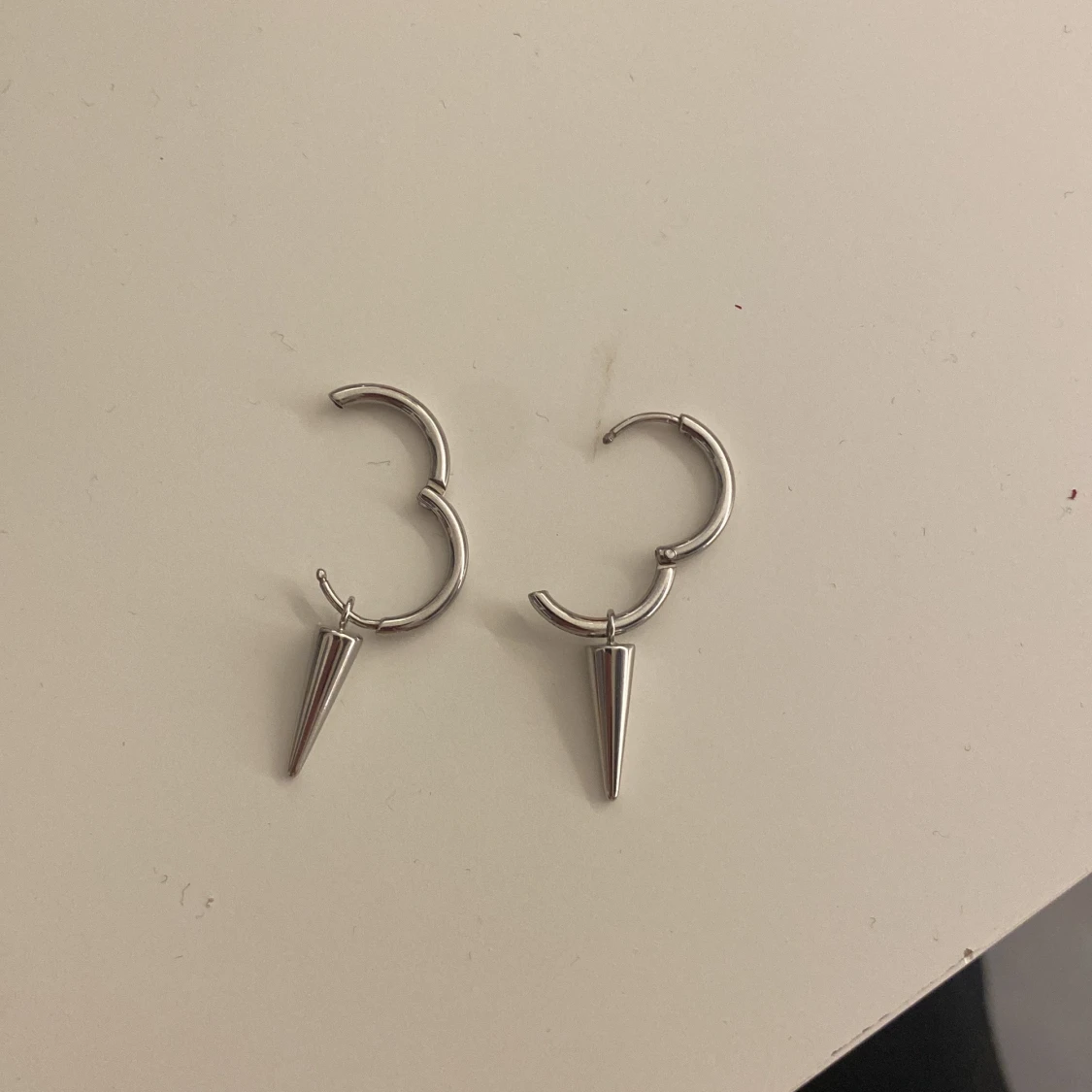 Edblad örhängen med nit i silver! Sänkt pris!💕 - 2