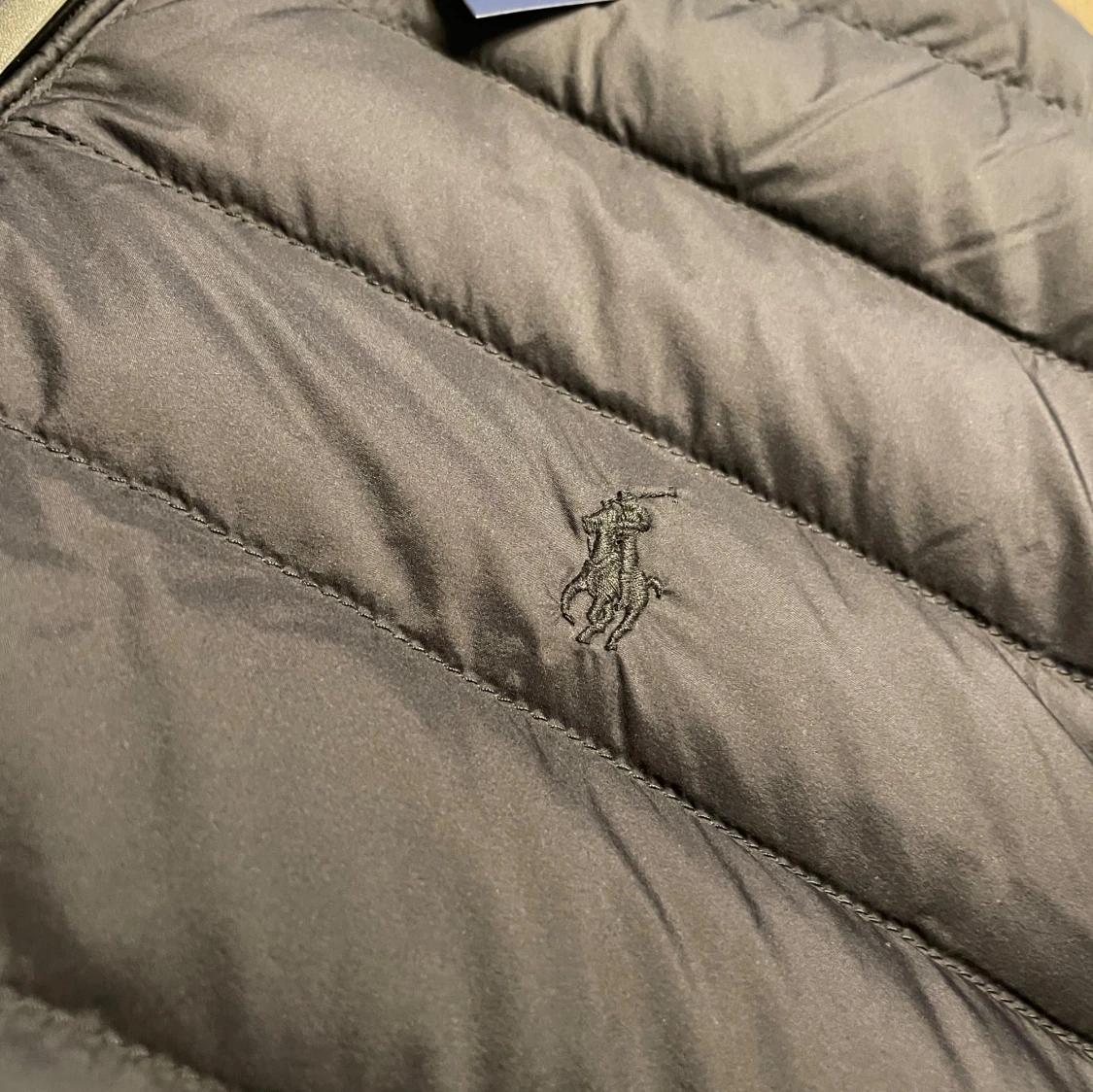 Svart vadderad jacka från Polo Ralph Lauren - 93