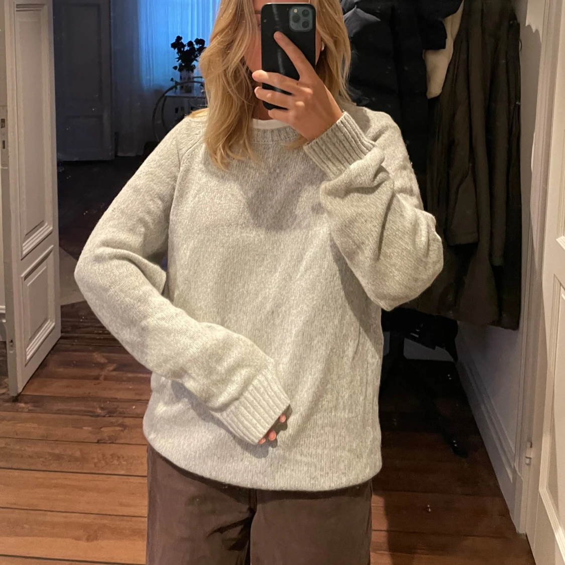 Grå stickad tröja från Rails - 90