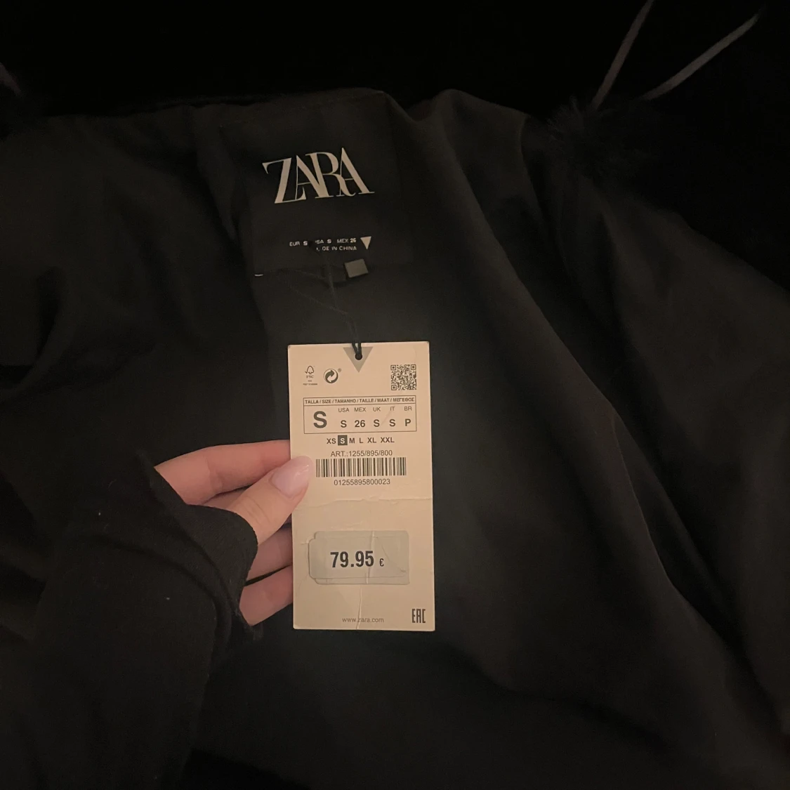 Svart pälsjacka - 93