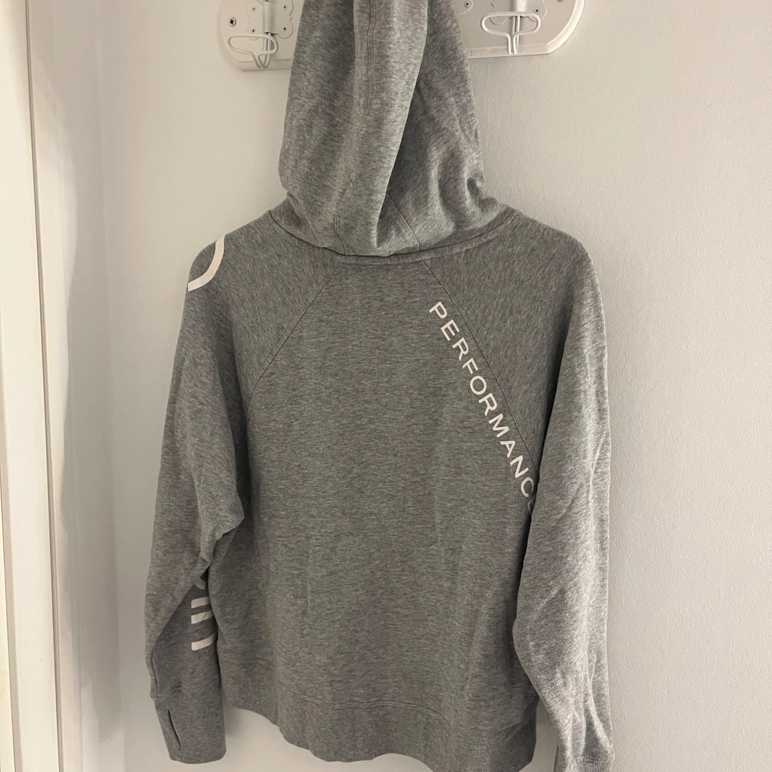 Calvin Clein hoodie - 90