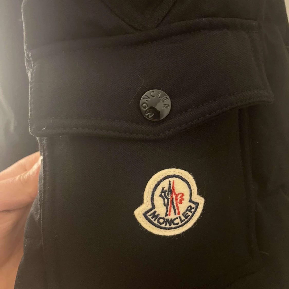 Moncler jacka  - 90