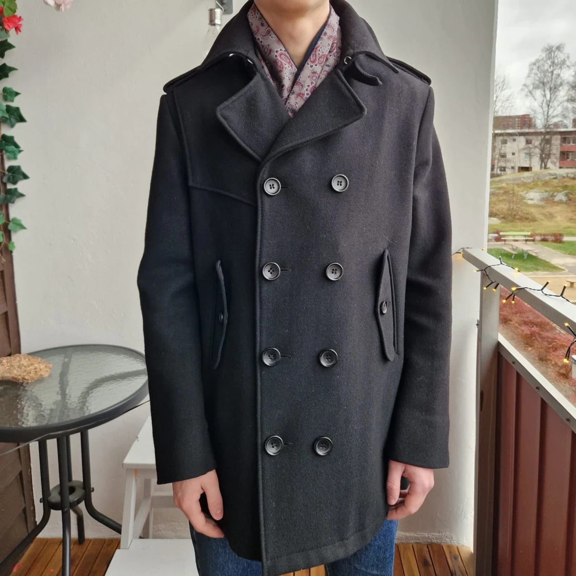 Svart rock i ullblandning - 90