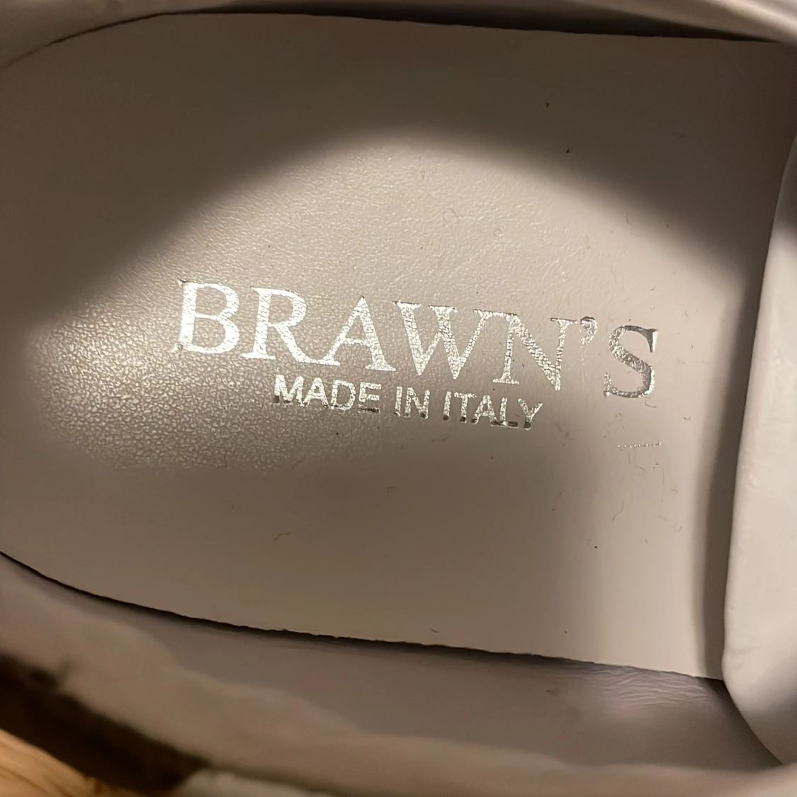 Vita och bruna skor från Brawn's - 92