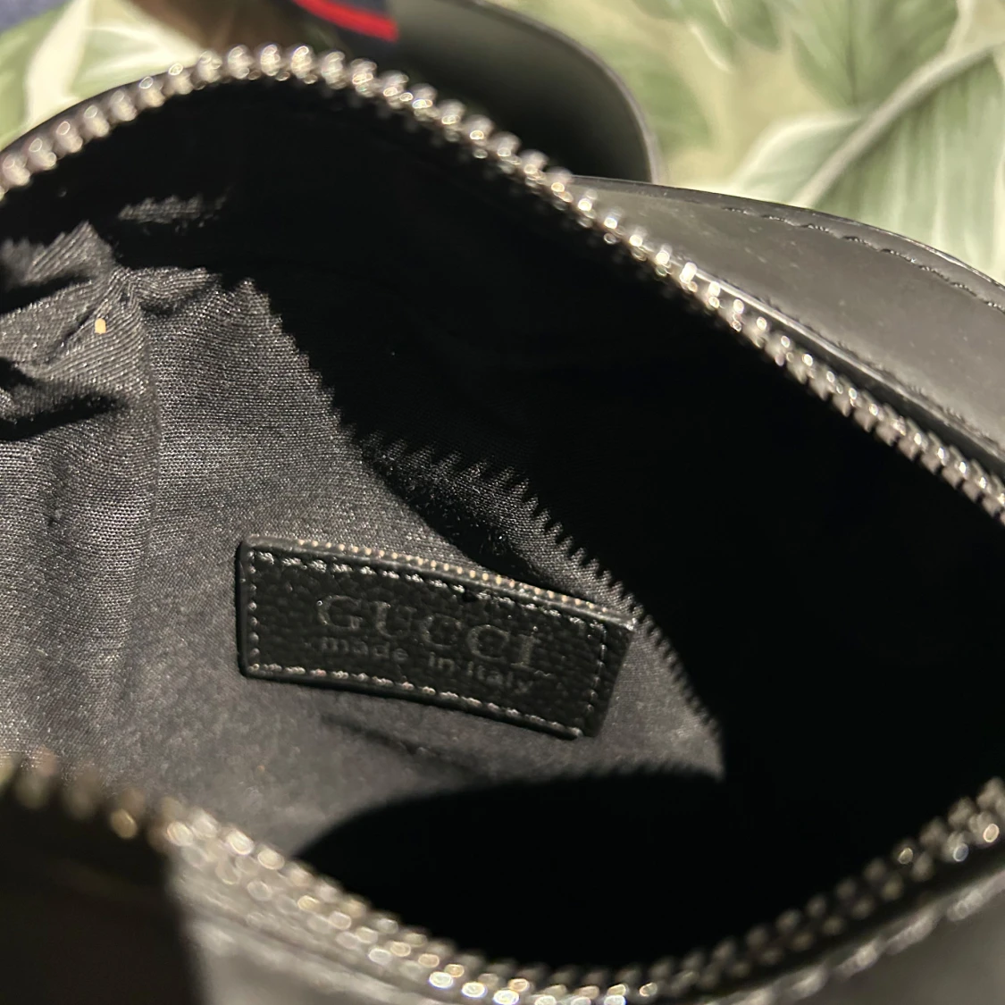 Svart axelväska från Gucci - 2