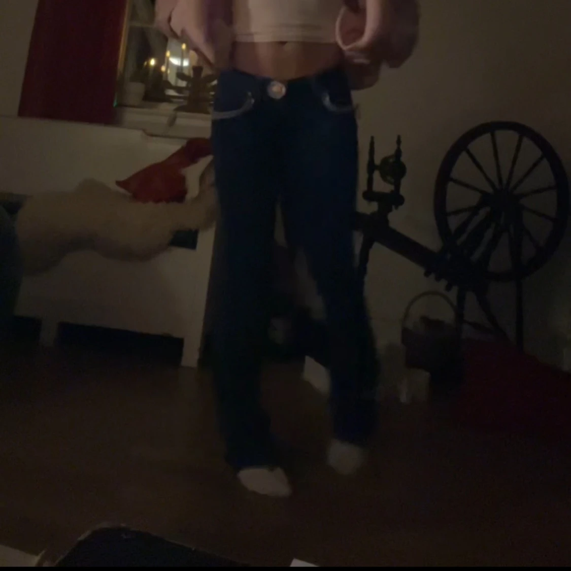 Blå jeans med rosa detaljer - 91