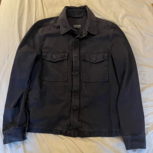 Ralph Lauren skjorta  - Measurements Chest - 50 cm Length - 63 cm Hem - 50 cm Shoulders - 43 cm Sleeve - 65 cm