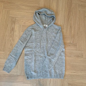 G.O.T Merino hoodie - Storlek L