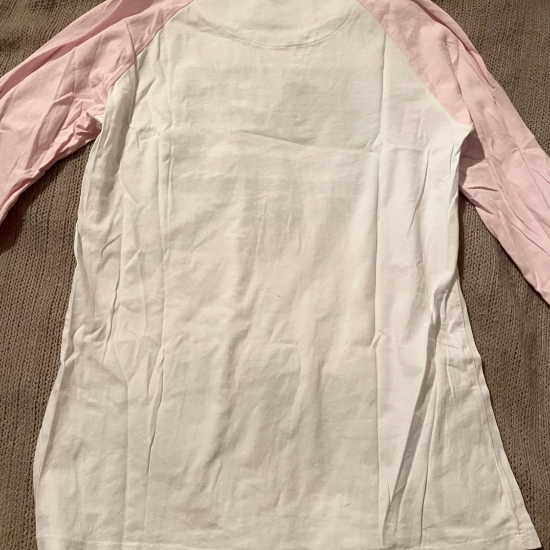 Vit och rosa långärmad tröja från Denim Day - 3