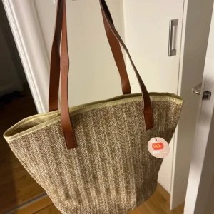 Strandväska - Aldrig använd och superfin 