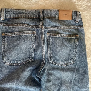 Zara jeans - Säljer dessa as coola jeans från zara!