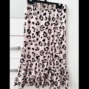 Rosa leopard kjol💗 - Till sommaren 😍😍