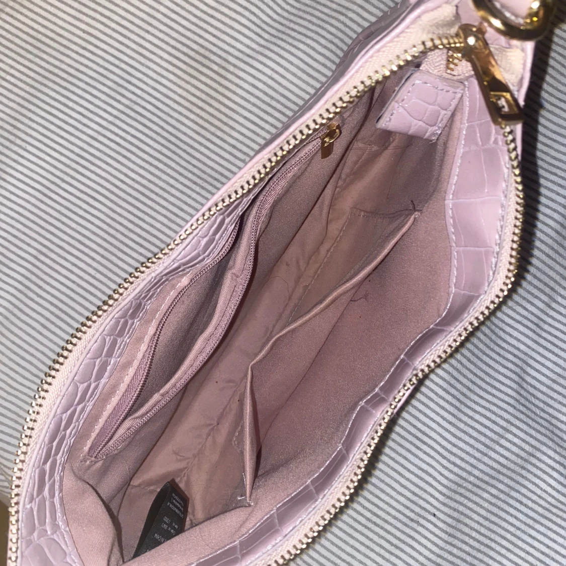 Ljusrosa axelväska från Glitter - 90