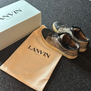 Lanvin skor 42 - Lanvin skor strl 42 tvättar innan jag skickar 