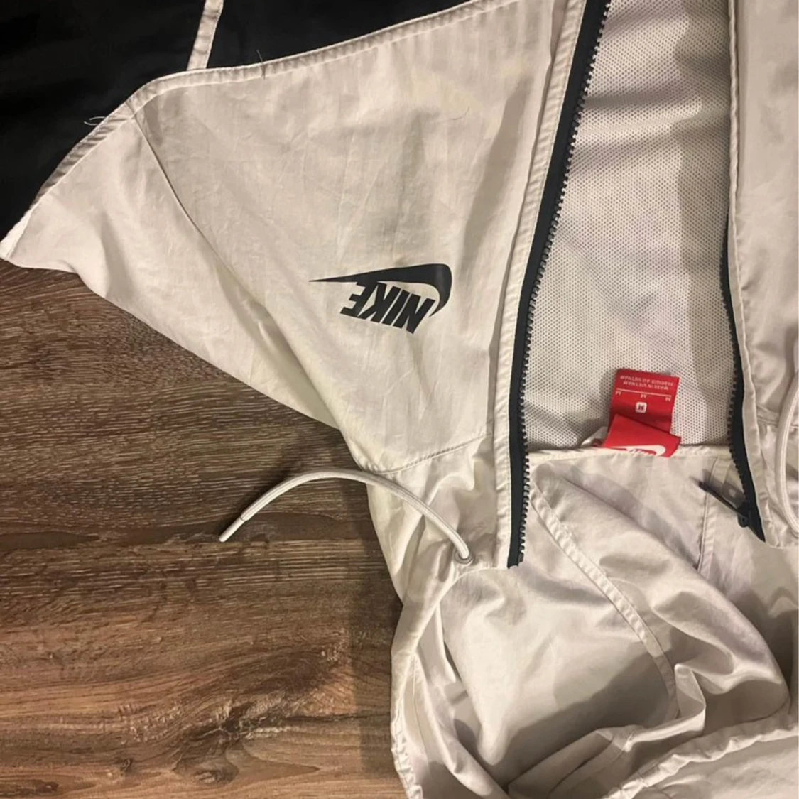 Nike vind jacka  - 90