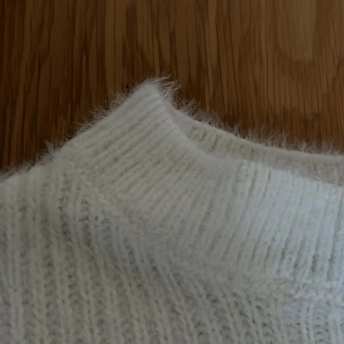 Vit stickad klänning från FB Sister - 91