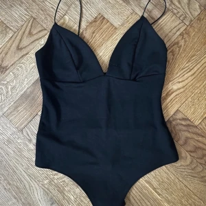 Body från Nelly  - Fin body som knappt är använd 