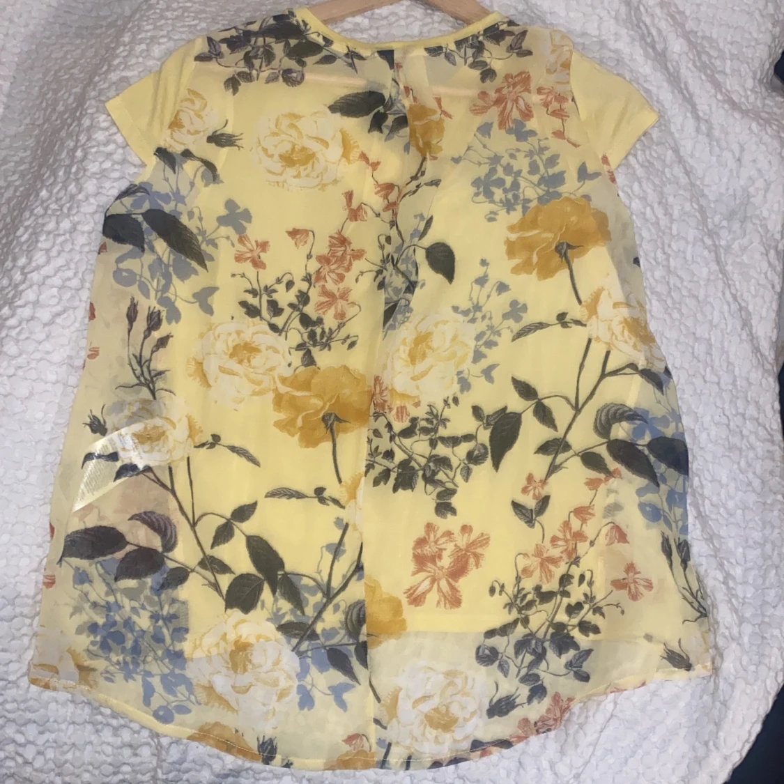 Gul blommig topp från ONLY - 2
