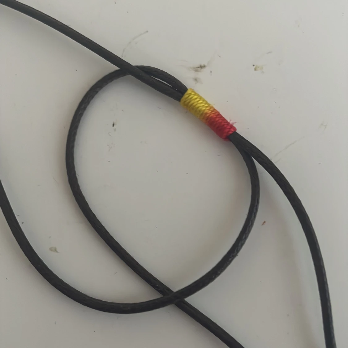 Färgglatt halsband med pärlor Ny - 91