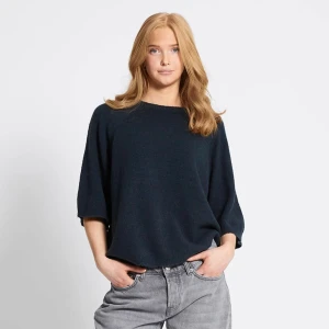 Trekvartärmad tröja - Fin trekvartärm från Lager 157💗 XS men passar nog S och M. Färgen syns bättre på andra bilden