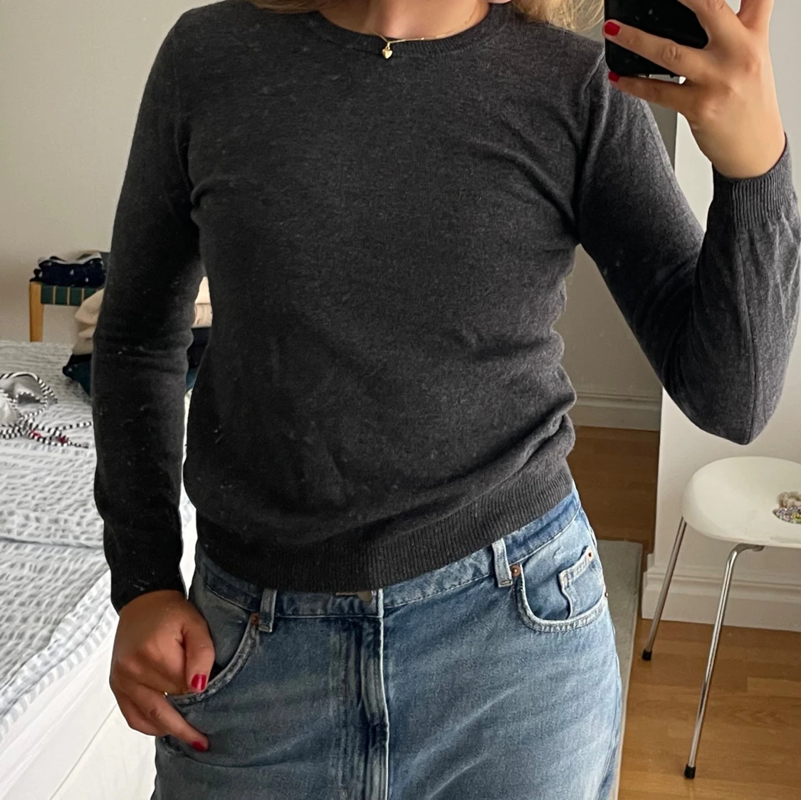 Mörkgrå stickad tröja - 90