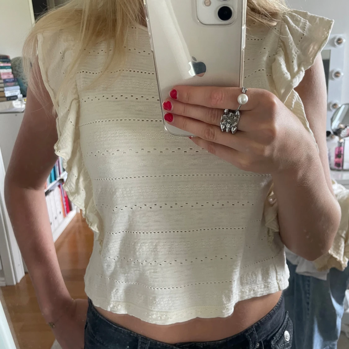 Gullig volangtopp - 91