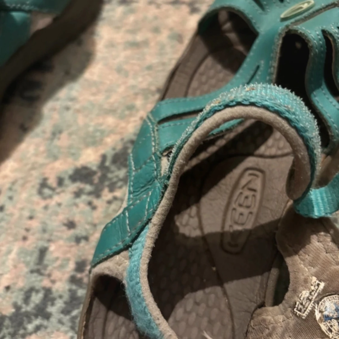 Turkosa sandaler från Keen - 91