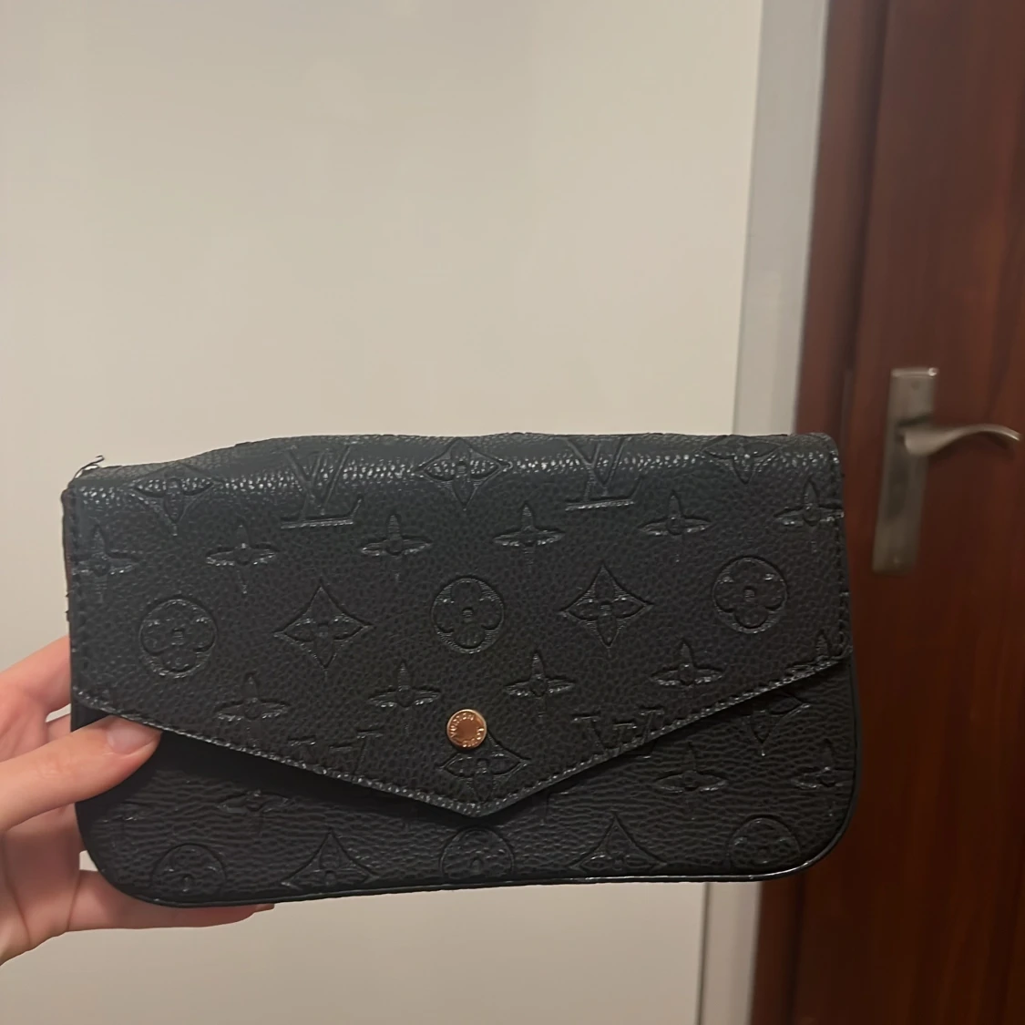 Brun och svart väska - 91