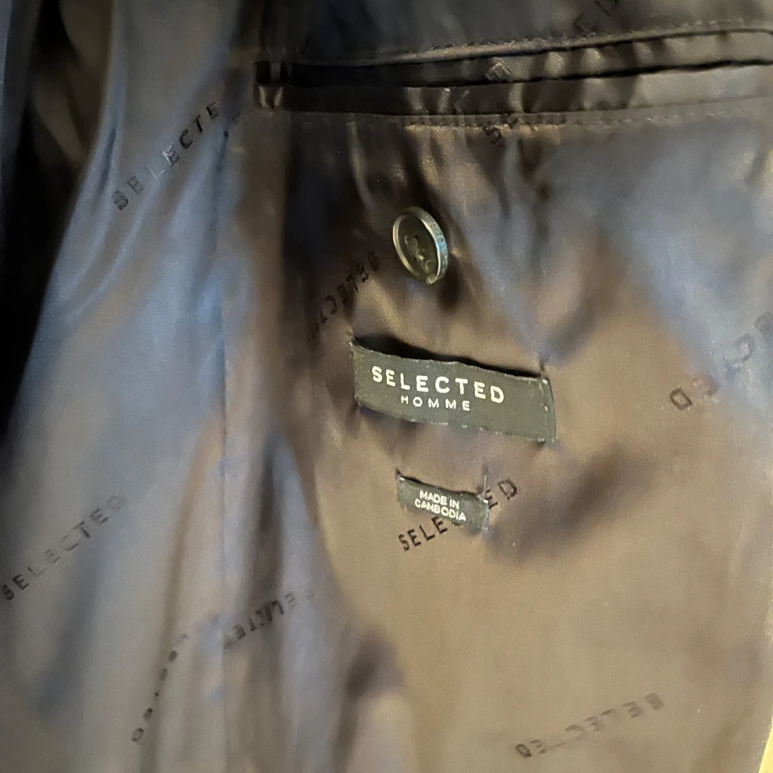 Svart kappa från Selected - 93